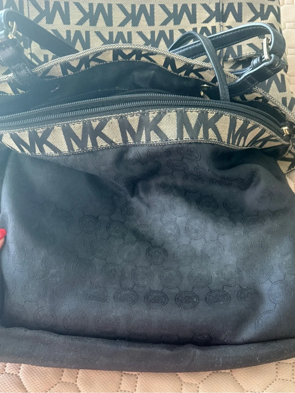 Michael Kors Jet Set Logo Tote canvas Beige & Brown MK Leather straps Good cond.